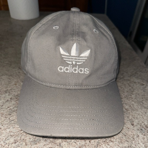 Adidas RELAXED STRAP-BACK HAT gray - Picture 2 of 10